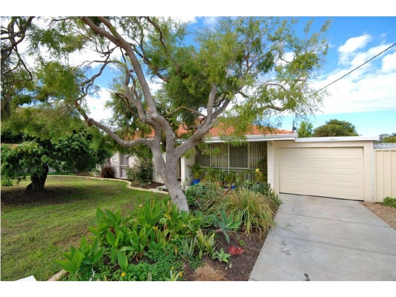 28 Leichhardt Avenue, Padbury WA 6025