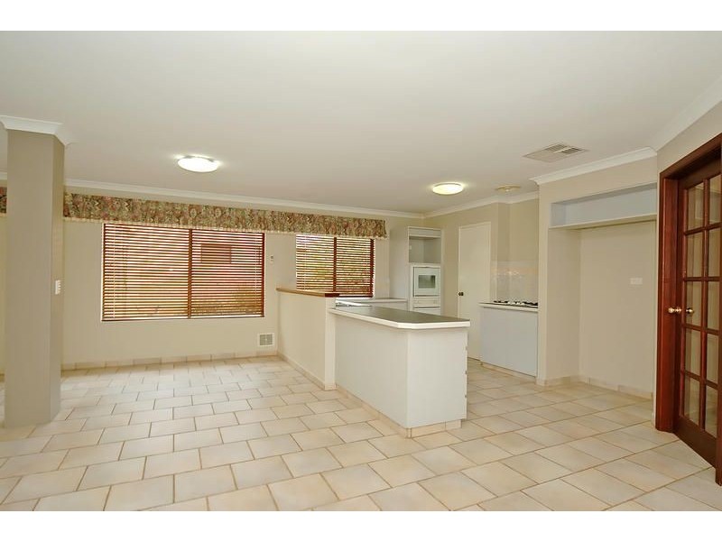 10 Providence Drive, Currambine WA 6028