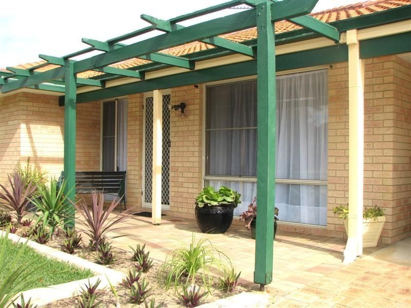 15 Addison Gardens, Merriwa WA 6030