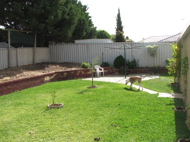 15 Addison Gardens, Merriwa WA 6030