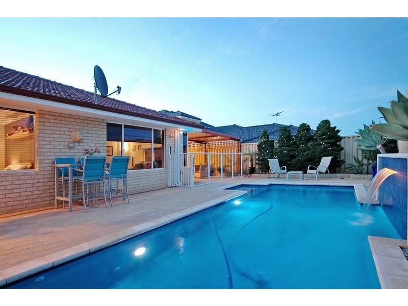 21 Carlton Turn, Currambine WA 6028