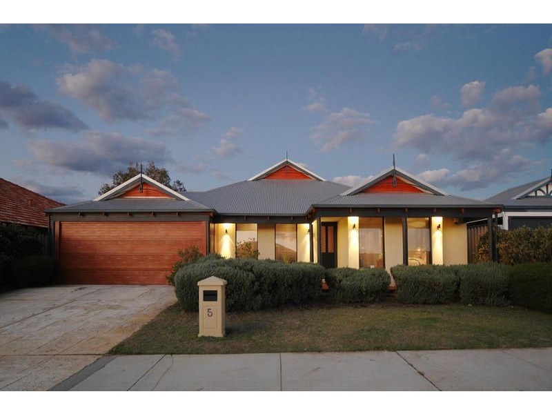 5 Marchwood Boulevard, Butler WA 6036