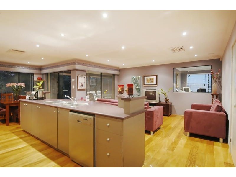 5 Marchwood Boulevard, Butler WA 6036