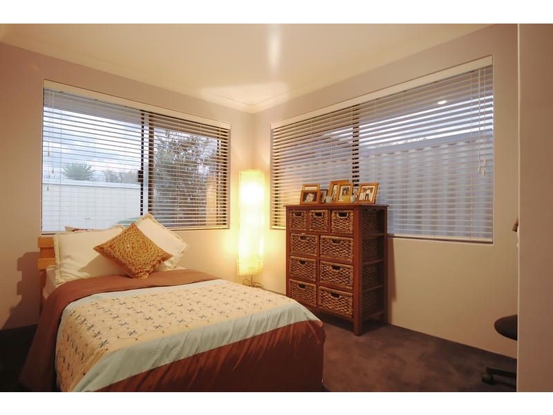 5 Marchwood Boulevard, Butler WA 6036