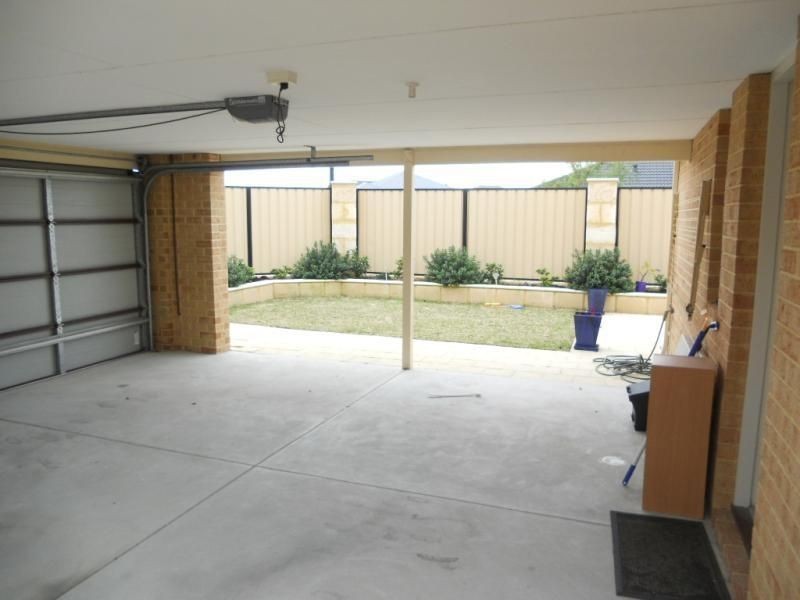 10 HARDEN PARK TRAIL, Carramar WA 6031