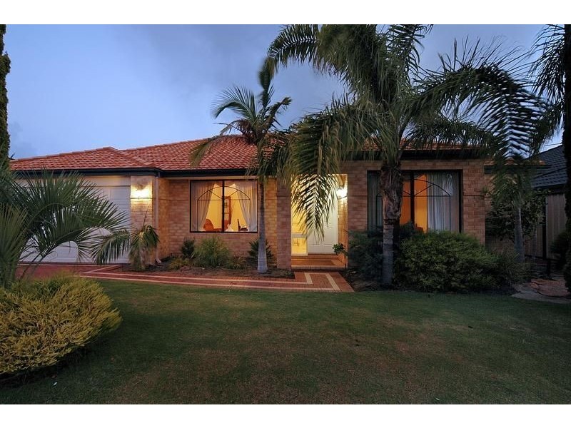 6 Majestic Vista, Madeley WA 6065