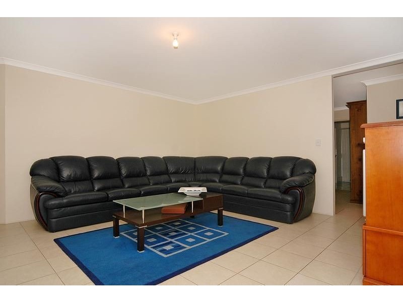 6 Majestic Vista, Madeley WA 6065