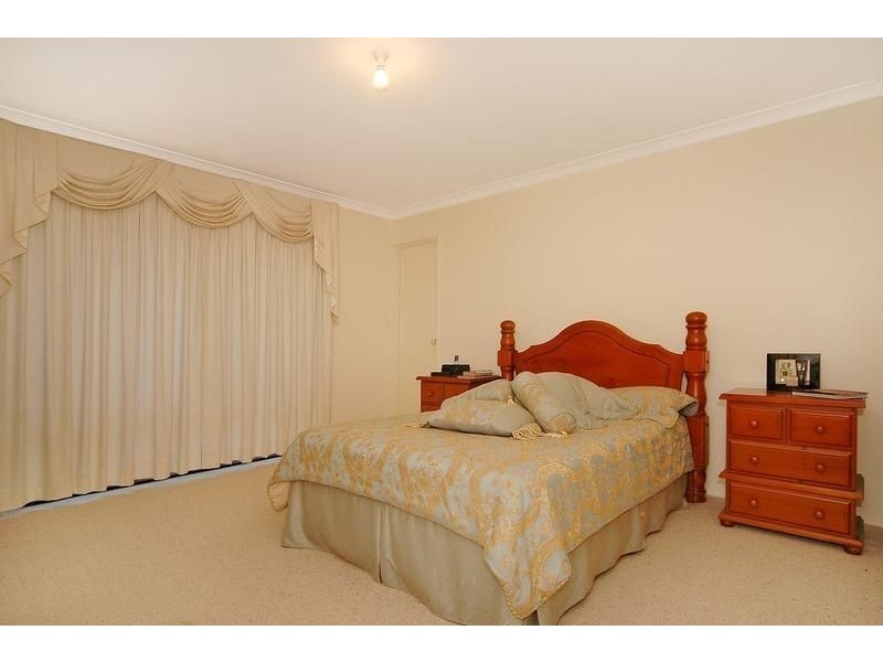 6 Majestic Vista, Madeley WA 6065