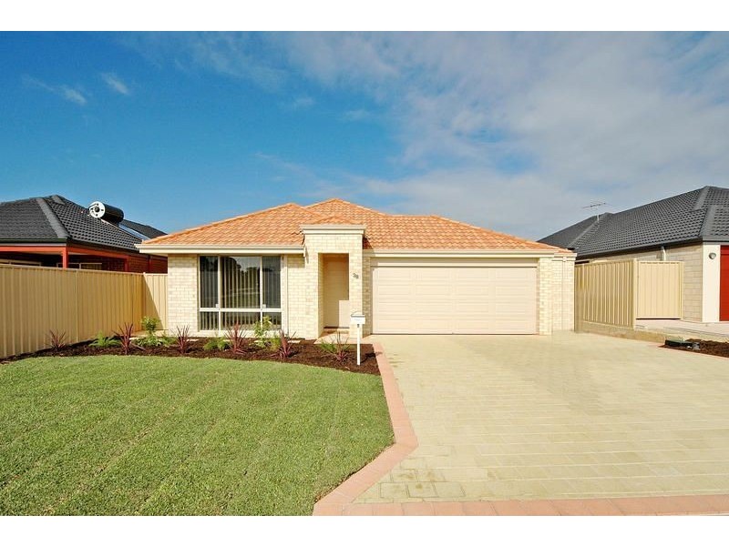 38 Moscow Retreat, Hocking WA 6065