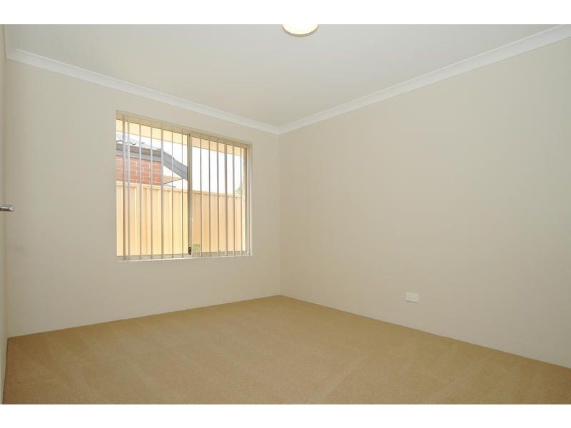 38 Moscow Retreat, Hocking WA 6065