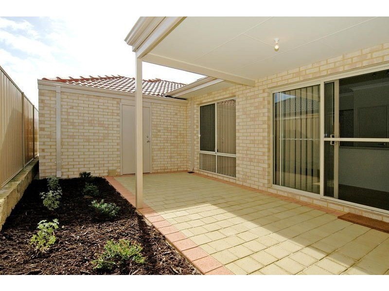 38 Moscow Retreat, Hocking WA 6065