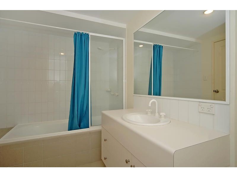 4/6 Wattlebird Loop, Joondalup WA 6027