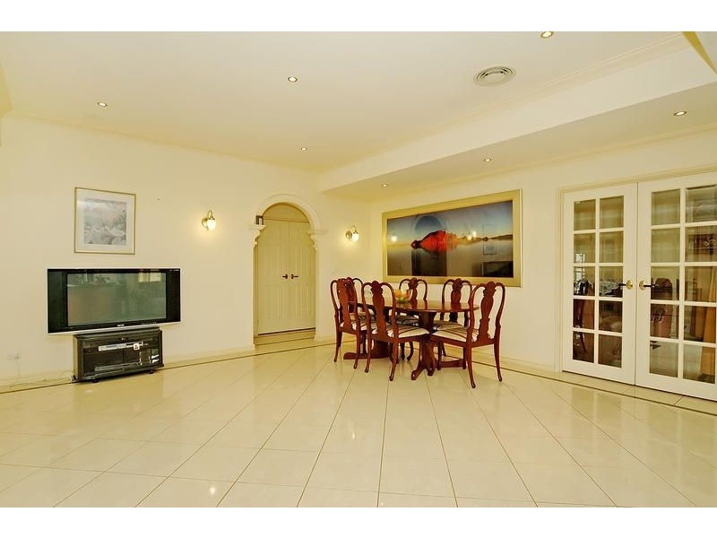 16 Wakeley Way, Duncraig WA 6023