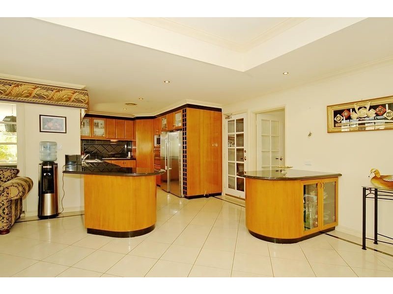 16 Wakeley Way, Duncraig WA 6023