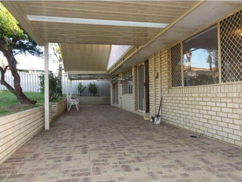 7 Charles Court, Woodvale WA 6026