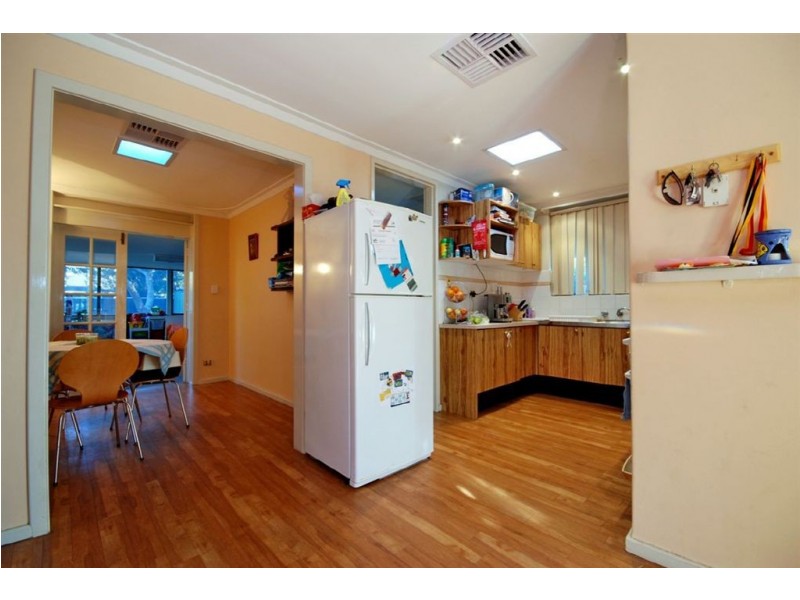 54 Camberwarra Drive, Craigie WA 6025