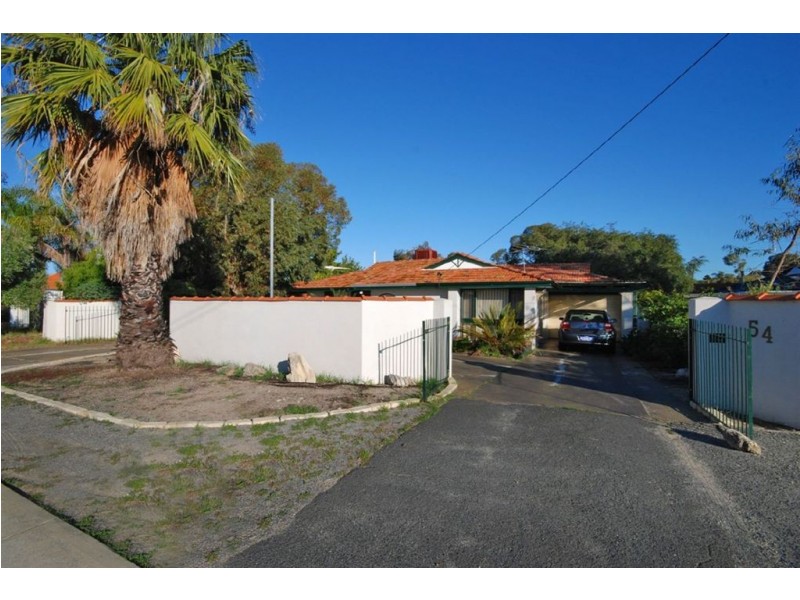 54 Camberwarra Drive, Craigie WA 6025