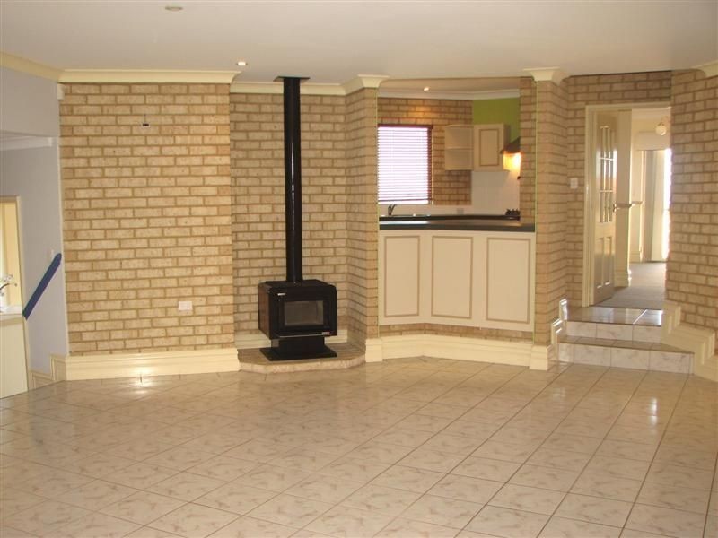 22 Dennison Drive, Ocean Reef WA 6027