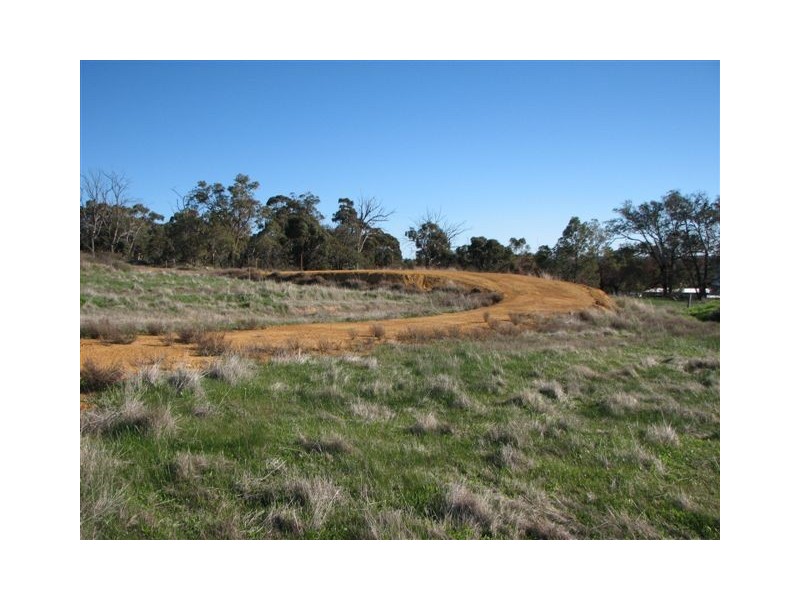 155 Alawoona Circle, Bullsbrook WA 6084