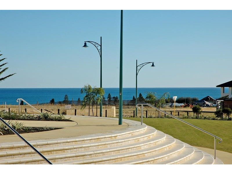 31 Venice Entrance, Iluka WA 6028