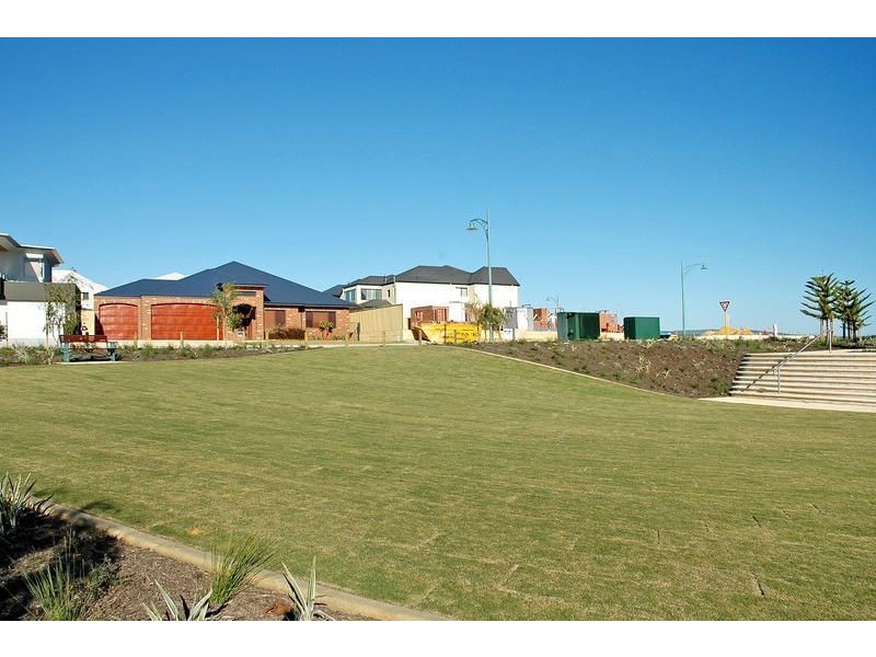 31 Venice Entrance, Iluka WA 6028