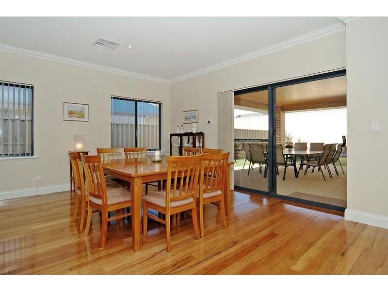 31 Venice Entrance, Iluka WA 6028