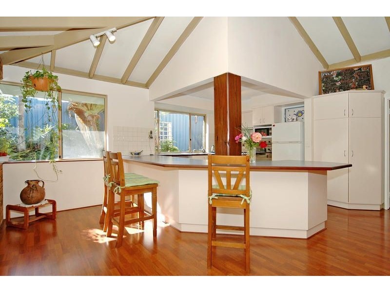 5 Lismore Court, Duncraig WA 6023