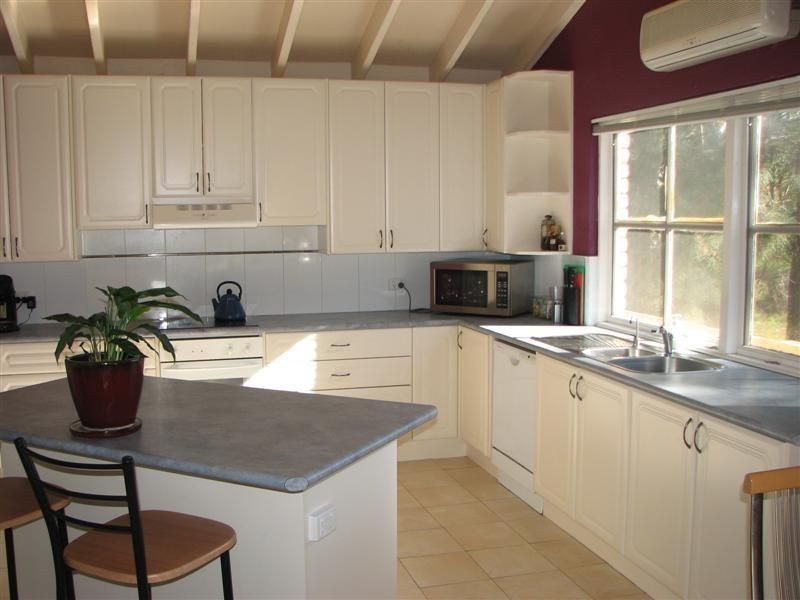 94 LEE-STEERE DRIVE, Mariginiup WA 6065