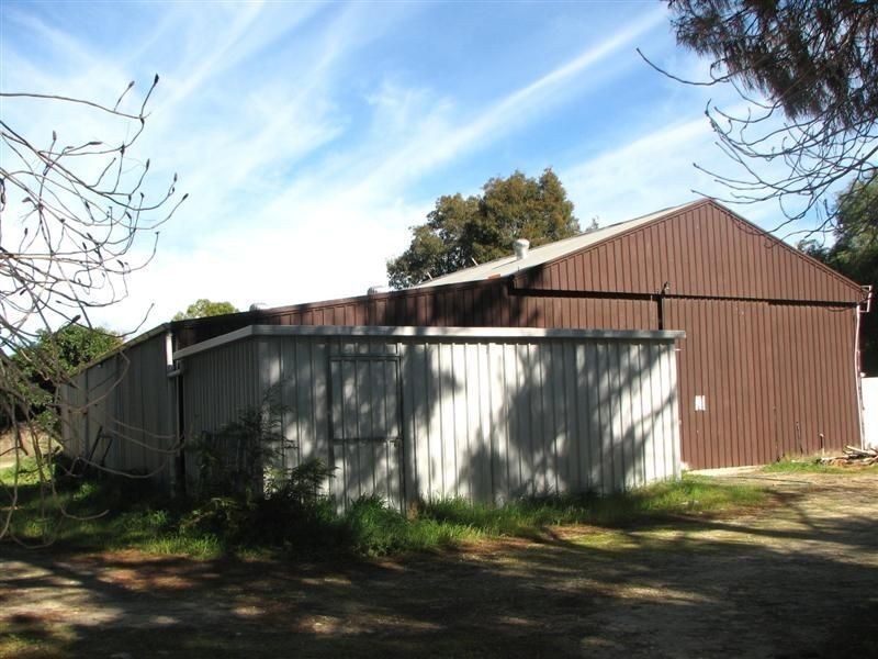 94 LEE-STEERE DRIVE, Mariginiup WA 6065