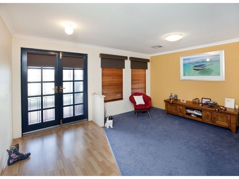 7 Karoo Way, Pearsall WA 6065