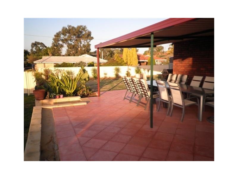 35 Buchanan Way, Padbury WA 6025