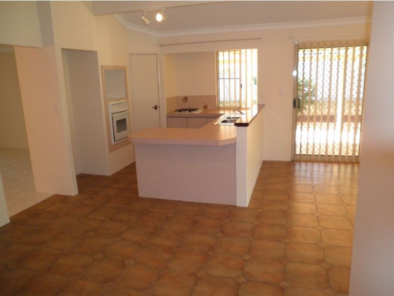 2 Alliance Court, Currambine WA 6028