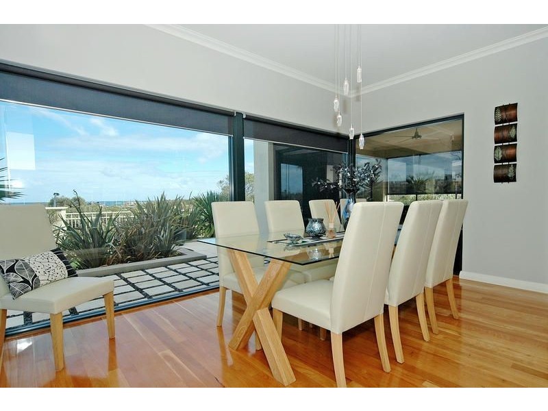 15 Crofton Cove, Mindarie WA 6030