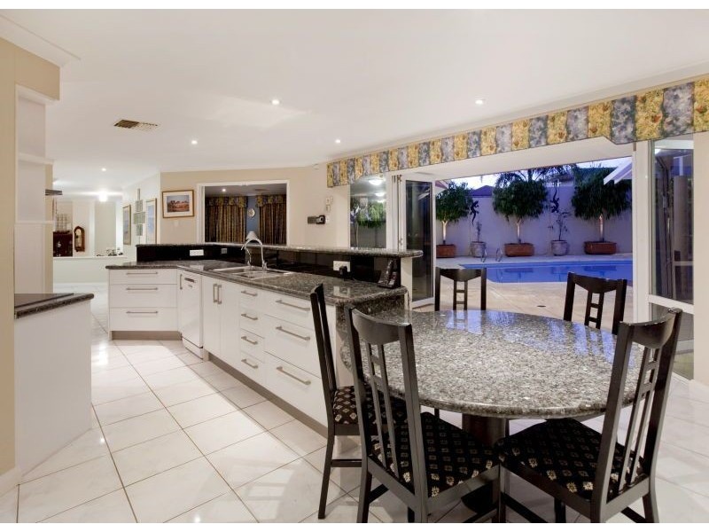 53 Diamond Drive, Ocean Reef WA 6027