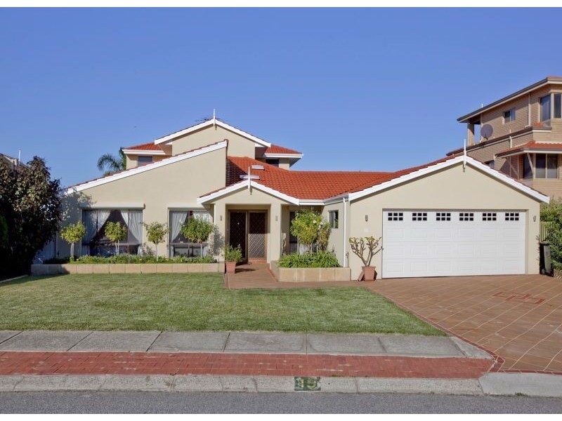 15 Seapeak Road, Ocean Reef WA 6027