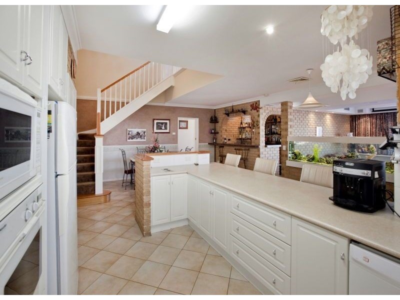 15 Seapeak Road, Ocean Reef WA 6027