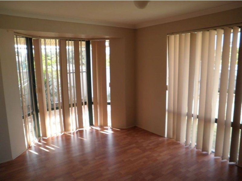 41 Dewar Street, Clarkson WA 6030