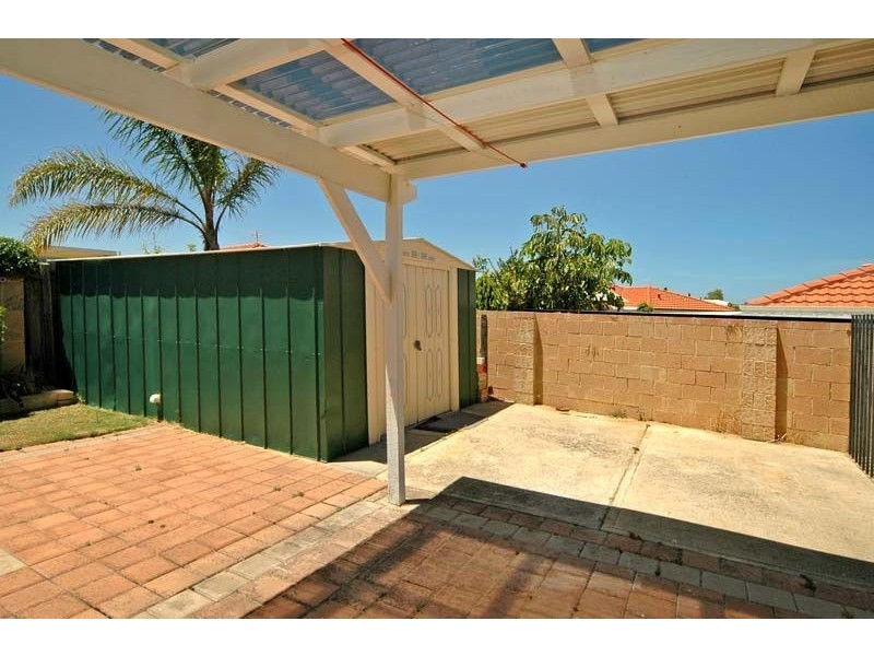 18 Felton Retreat, Mindarie WA 6030