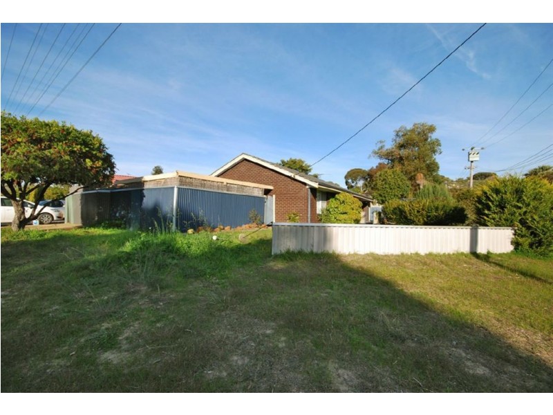 211 Camberwarra Drive, Craigie WA 6025