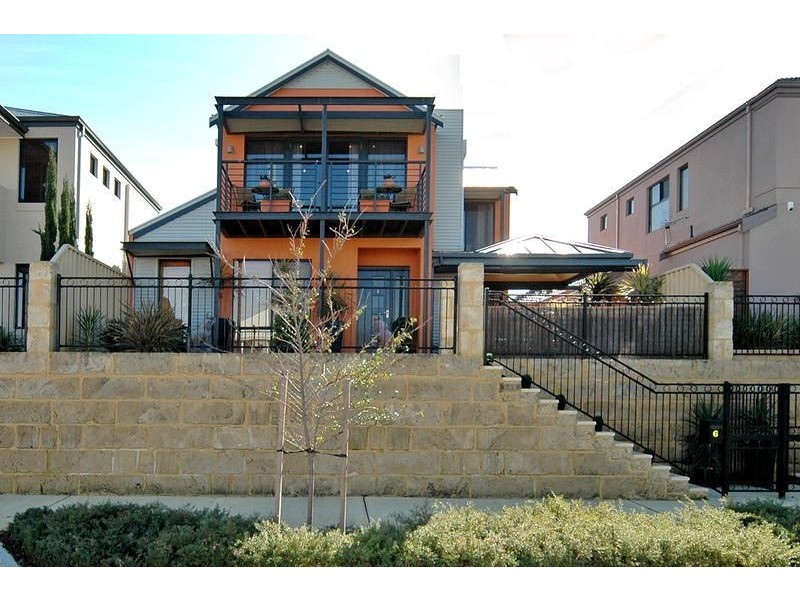 6 O’Mara Boulevard, Iluka WA 6028