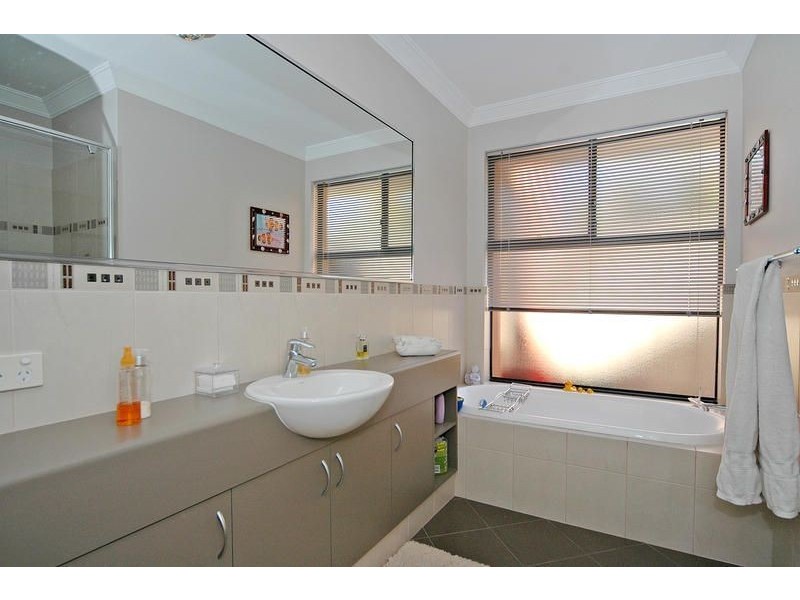 6 O’Mara Boulevard, Iluka WA 6028