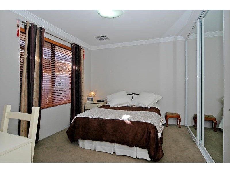 6 O’Mara Boulevard, Iluka WA 6028