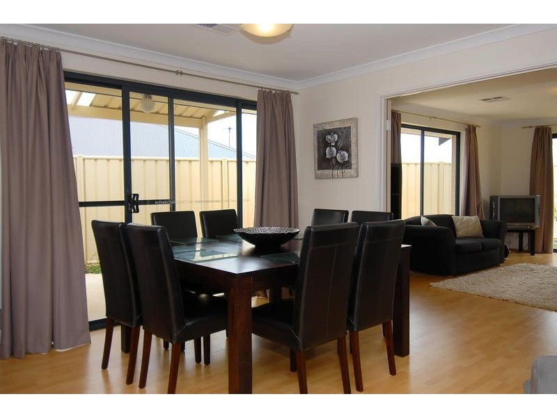 79 Sundowner Meander, Banksia Grove WA 6031