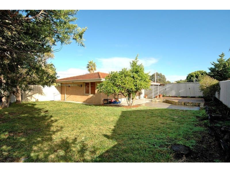 8A Clevedon Way, Kallaroo WA 6025