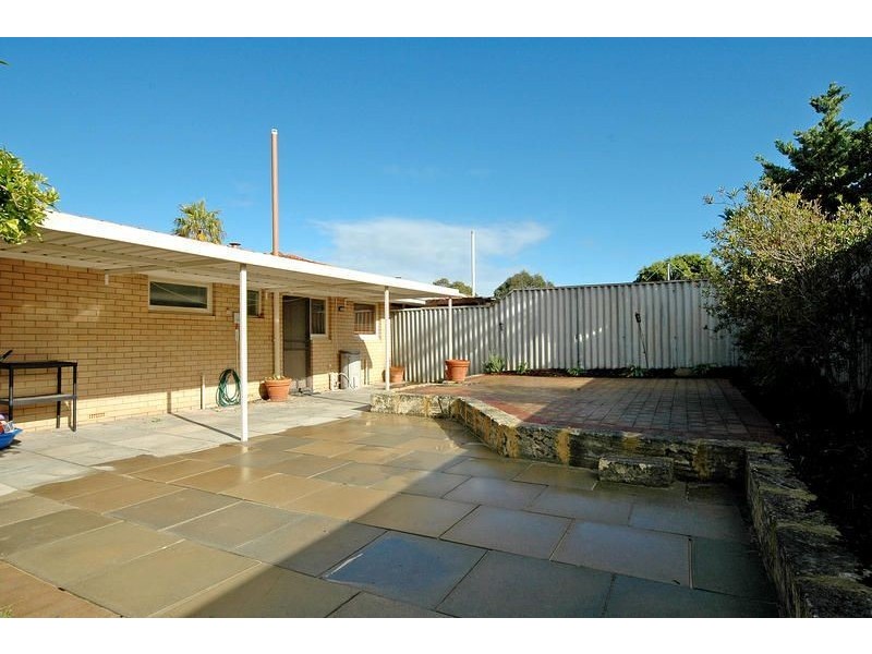 8A Clevedon Way, Kallaroo WA 6025