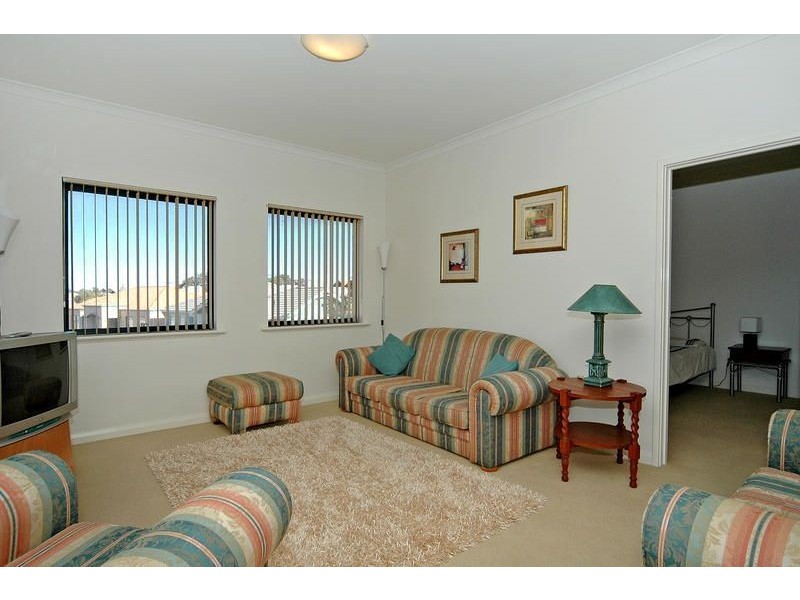 40/1 Spinebill Loop, Joondalup WA 6027