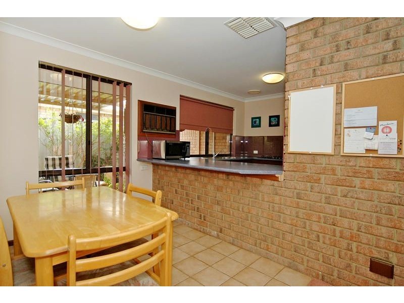 8 Clinker Road, Ocean Reef WA 6027