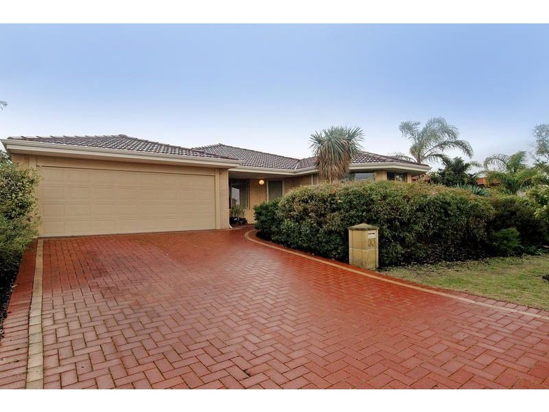 30 Monaltrie Loop, Carramar WA 6031