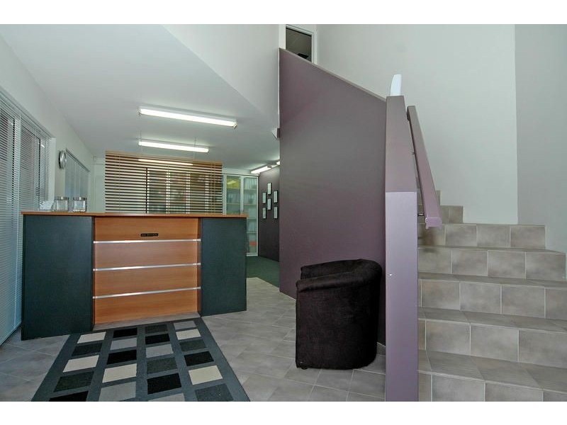 31 Irvine Drive, Malaga WA 6090