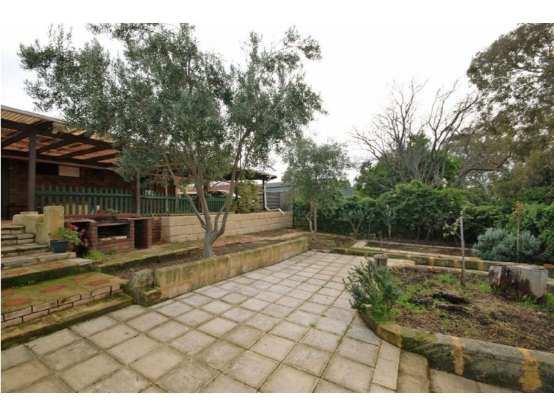 309 Camberwarra Drive, Craigie WA 6025